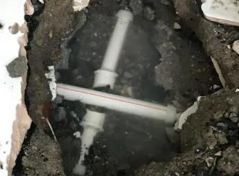 新沂阳台漏水维修公司为您分享楼上楼下漏水怎么处理